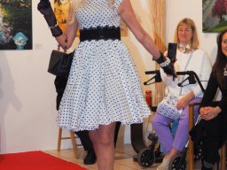 Fashion Show in der Contemplor Galerie Wien am 14. 03. 2024